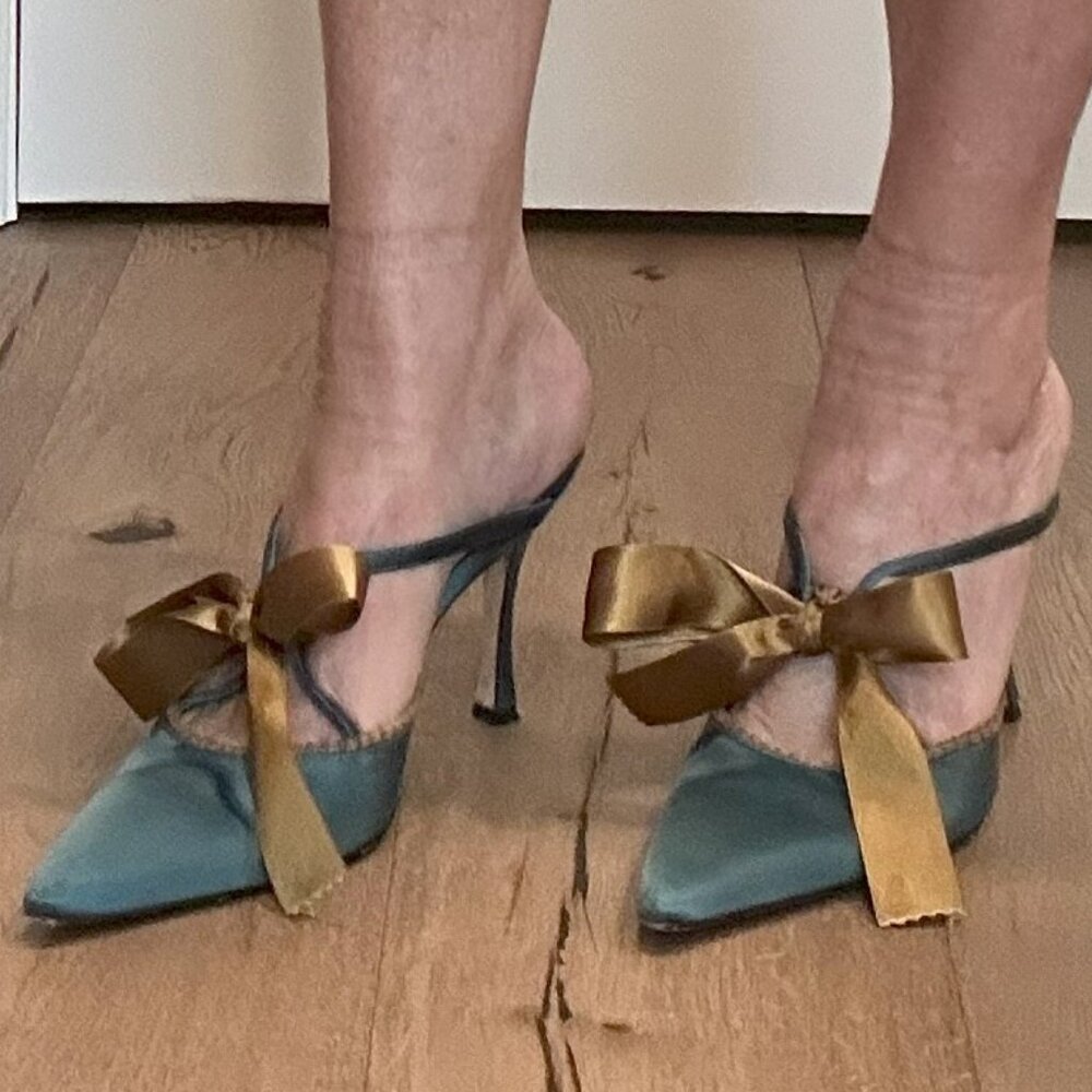 MANOLO BLAHNIK